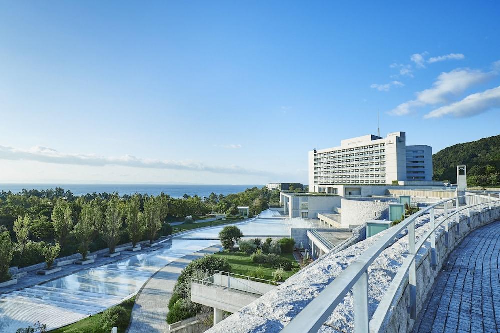 Grand Nikko Awaji Hotel Exterior photo