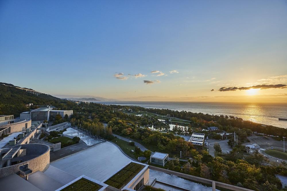 Grand Nikko Awaji Hotel Exterior photo